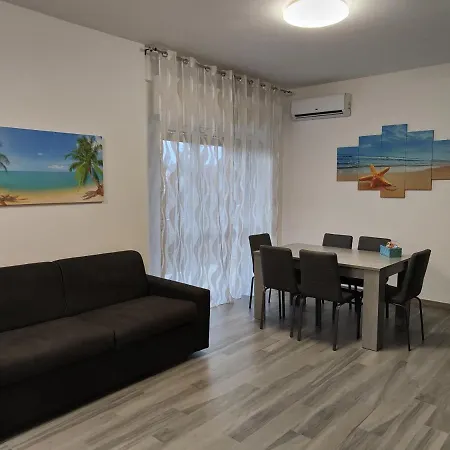 Casa Trezza 2 *